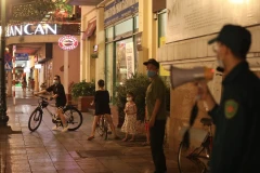 Hà Nội: Phạt người không đeo khẩu trang với tổng số gần 10 tỷ đồng