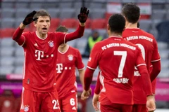 Bayern tiếp tục bỏ xa các đối thủ sau màn hủy diệt Hoffenheim