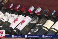 [Video] Đề xuất dán tem điện tử đối với sản phẩm rượu và thuốc lá