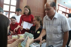 [Video] 17 hộ dân đầu tiên nhận đền bù dự án sân bay Long Thành