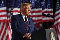 Tổng thống Mỹ Donald Trump trong bài phát biểu chính thức tiếp nhận đề cử của đảng Cộng hòa tại Nhà Trắng, Washington, DC sáng 27/8/2020. (Ảnh: AFP/TTXVN)
