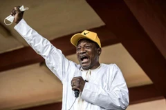 Bầu cử Tổng thống Guinea: Tổng thống A.Conde tái đắc cử nhiệm kỳ 3