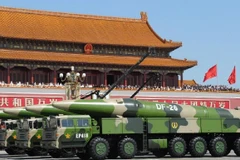 Tên lửa đạn đạo chống hạm có khả năng mang đầu đạn hạt nhân DF-26 của Trung Quốc. (Nguồn: nationalinterest.org)