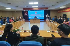 Cổ vũ và động viên thế hệ trẻ các dân tộc thiểu số vươn lên