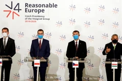 Lãnh đạo nhóm 4 nước Visegrad tại cuộc họp báo ngày 11/6/2020. (Nguồn: Reuters)