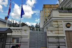 Nga triệu Đại sứ Hà Lan liên quan tới cài thiết bị theo dõi trên ôtô