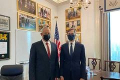 Bộ trưởng Quốc phòng Mỹ Mark Esper tiếp người đồng cấp Israel Benny Gantz tại Lầu Năm Góc. (Nguồn: Bộ Quốc phòng Israel)