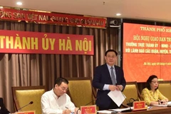 Bí thư Thành ủy Hà Nội Vương Đình Huệ phát biểu. (Ảnh: Văn Điệp/TTXVN)