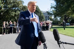 Tổng thống Mỹ Donald Trump phát biểu với báo giới tại Washington, DC ngày 15/10/2020. (Ảnh: AFP/TTXVN)