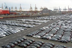 Tổng doanh số xe hơi bán ra 2 tháng qua suy giảm 27% so với cùng kỳ năm trước. (Ảnh minh hoạ)