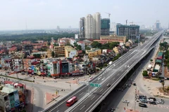 Đường vành đai 3 trên cao. (Ảnh: Huy Hùng/TTXVN)
