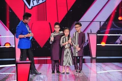 Các thí sinh của đội Cẩm Ly được đầu tư kỹ lưỡng về trang phục. (Ảnh: BTC)