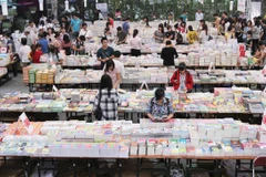 “Hội sách mùa Xuân” đưa tới độc giả Thủ đô 15.000 bản sách 