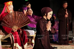 Chương trình mang đến những trích đoạn tiêu biểu trong các vở chèo cổ nổi tiếng. (Ảnh minh họa: Báo Ảnh Việt Nam/TTXVN)