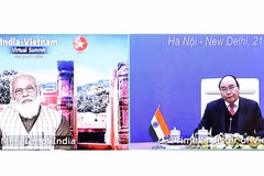 Thủ tướng Nguyễn Xuân Phúc hội đàm trực tuyến Thủ tướng Ấn Độ Narendra Modi ngày 21/12/2020. (Ảnh: Thống Nhất/TTXVN)