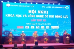 Hội nghị đã thu hút sự tham gia của hàng trăm nhà khoa học đến từ 38 trường đại học, học viện, viện nghiên cứu trên cả nước. (Ảnh: PV/Vietnam+)