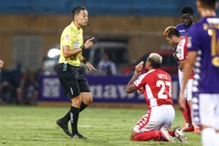 Công tác trọng tài ở V-League vẫn luôn là điểm nóng của bóng đá Việt Nam. (Ảnh: PV/Vietnam+) 