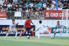 Vòng chung kết giải bóng đá vô địch 7 người toàn quốc năm 2022 mở rộng quy mô với 8 đội tham dự. (Ảnh: CTV/Vietnam+) 