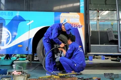 Các tuyển thủ dự thi đều được tuyển chọn kỹ lưỡng tại các đơn vị, có tay nghề, chuyên môn cao, luôn hoàn thành xuất sắc nhiệm vụ được giao. (Ảnh: Minh Hiếu/Vietnam+)