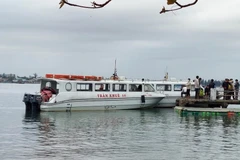 Bộ GTVT yêu cầu kiểm tra toàn bộ phương tiện chở khách từ bờ ra đảo