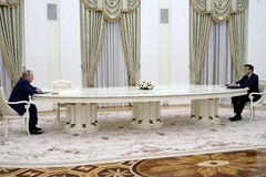 Tổng thống Nga và Pháp tiếp tục điện đàm trong ngày 20/2