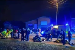 Bỉ: Ôtô lao vào đám đông dự lễ hội hóa trang làm 16 người thương vong