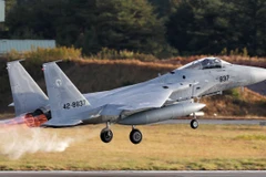 Nhật Bản nỗ lực tìm kiếm các phi công trên máy bay chiến đấu mất tích