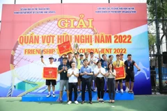 Giải Quần vợt hữu nghị: Tăng cường tình đoàn kết với bạn bè quốc tế