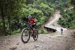 SEA Games 31: Sôi nổi nội dung thi đấu chung kết Xe đạp Băng đồng