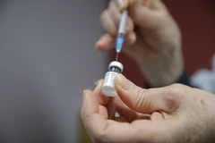 Hong Kong triển khai tiêm vaccine Pfizer/BioNTech cho trẻ từ 6 tháng