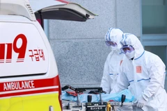 Hàn Quốc kéo dài thêm 2 tuần các biện pháp giãn cách xã hội