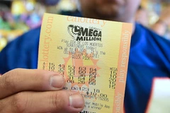 Mỹ: Mức thưởng giải độc đắc Mega Millions vượt 500 triệu USD
