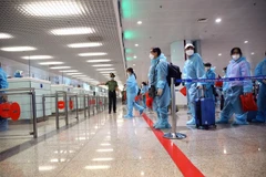 Hướng dẫn mới về xét nghiệm nhanh với hành khách quốc tế nhập cảnh
