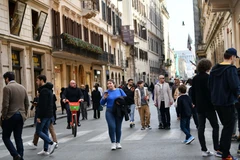 Italy không gia hạn tình trạng khẩn cấp, nới lỏng hạn chế phòng dịch