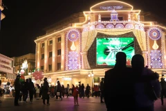 Phố phường Thủ đô trước thời khắc bước sang năm mới dương lịch 2023