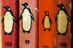 Các cuốn sách của nhà xuất bản Penguin Random House. (Nguồn: Reuters)
