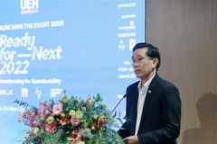 Giáo sư, Tiến sỹ Sử Đình Thành, Hiệu trưởng UEH đánh giá về xu hướng phát triển bền vững. (Ảnh: Mỹ Phương/TTXVN)
