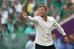 Ông Herve Renard, huấn luyện viên trưởng đội tuyển Saudi Arabia trong trận đấu gặp Argentina. (Ảnh: THX/TTXVN)