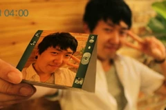 Samsung khoe các mẫu thiết bị có màn hình uốn dẻo