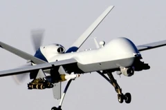 Iran giới thiệu máy bay không người lái tầm bay 2.000 km