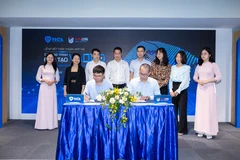 Toàn cảnh lễ ký kết ra mắt chương trình đào tạo Chuyên gia Bảo vệ dữ liệu cá nhân. (Ảnh: NCA)