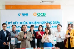 Đại diện VNI và OCB tại Lễ ký kết thỏa thuận hợp tác toàn diện. (Nguồn: OCB)