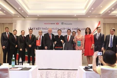 Lãnh đạo các bên tham gia ký kết. (Nguồn: Techcombank)