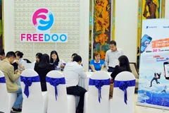 Khách hàng giao dịch thanh toán qua QR Pay. (Nguồn: VietinBank)