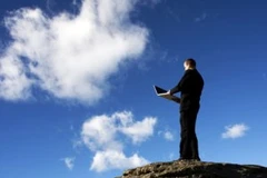 Doanh nghiệp có thể lựa chọn cách sao lưu dữ liệu trên môi trường đám mây mà không cần đầu tư hạ tầng ban đầu. (Nguồn: Internet)