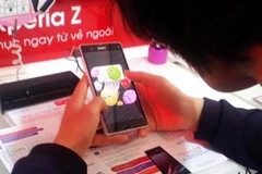 Người dùng được thỏa sức trải nghiệm sản phẩm của hãng công nghệ đến từ Nhật Bản. (Ảnh: T.H/Vietnam+)