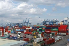 Quang cảnh cảng Cát Lái, Thành phố Hồ Chí Minh. (Ảnh: Tiến Lực/TTXVN)