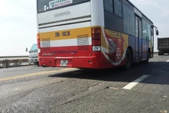 Mặt cầu Thăng Long được tiến hành sửa chữa tổng thể triệt để và đảm bảo tuổi thọ lâu dàu. (Ảnh: Việt Hùng/Vietnam+)