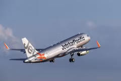 Máy bay của hãng hàng không Jetstar Pacific. (Ảnh: Tiến Sỹ/Vietnam+)