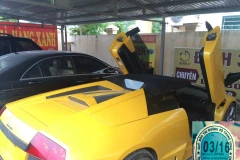 Hà Nội: Bóc gỡ đường dây chuyên làm giả giấy tờ ôtô hạng sang 